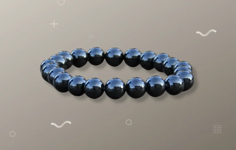 Mire jó a fekete onix karkötő? – 5 hatás, amit sokan alábecsülnek